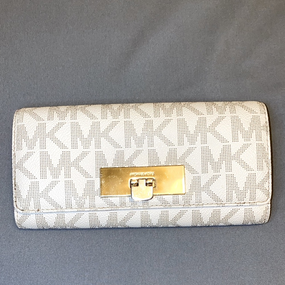 Michael Kors White and Gold Leather Wallet